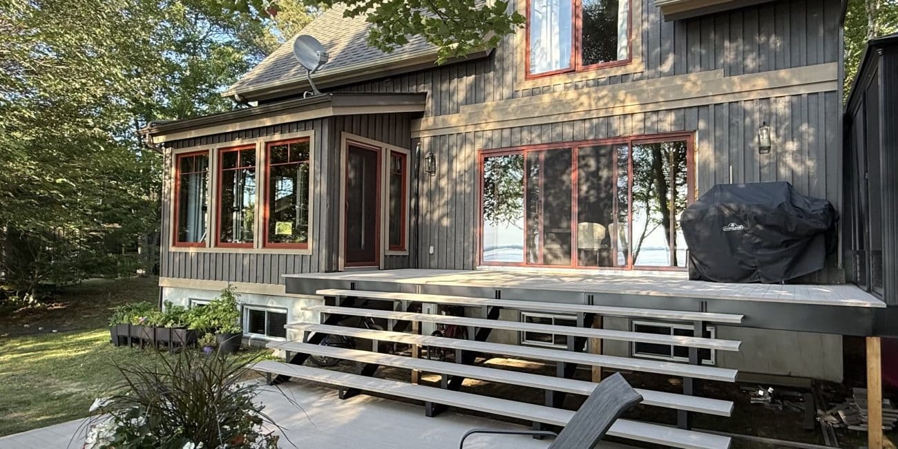 Surface de terrasse Bellalumi en composite sous conditions hivernales